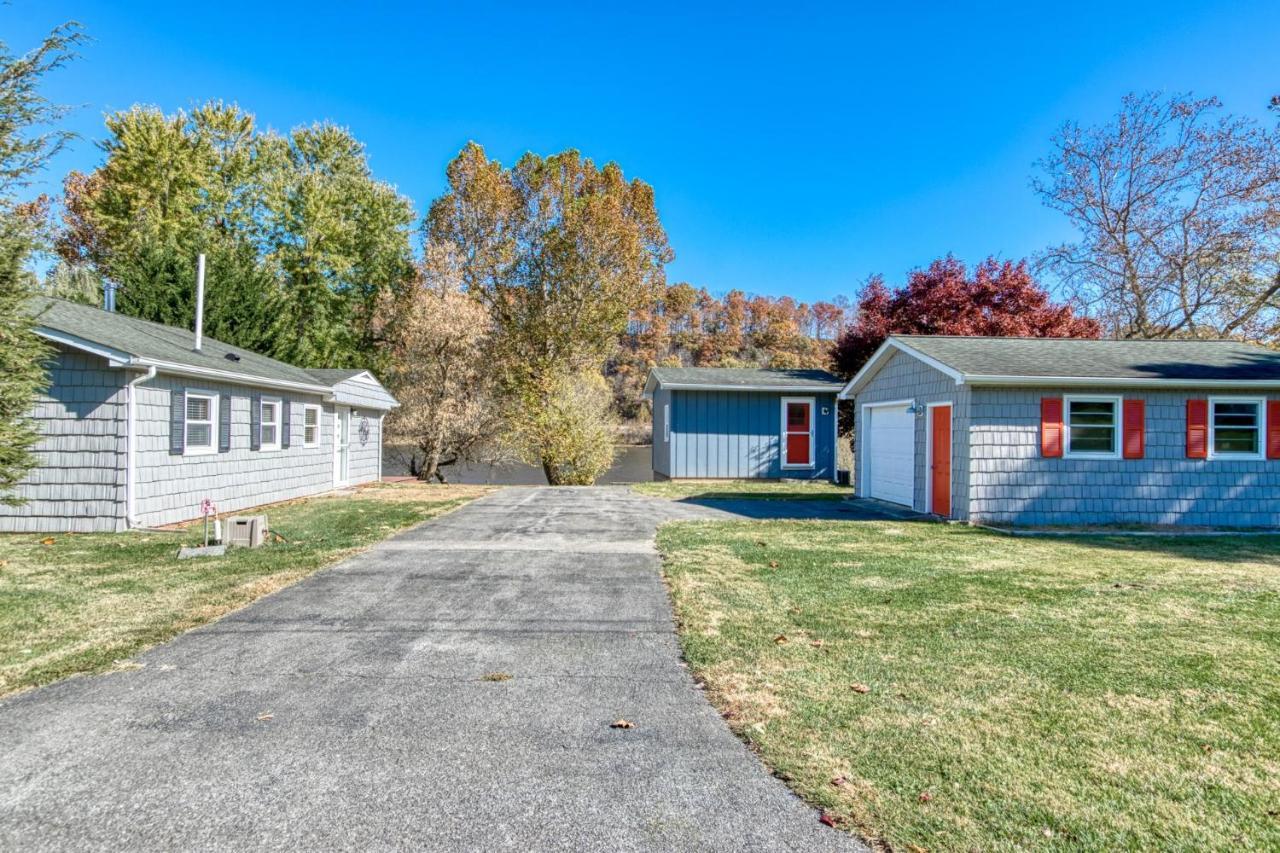 House On The New River, 3Br, 20 Minutes From Vt Radford Exterior foto